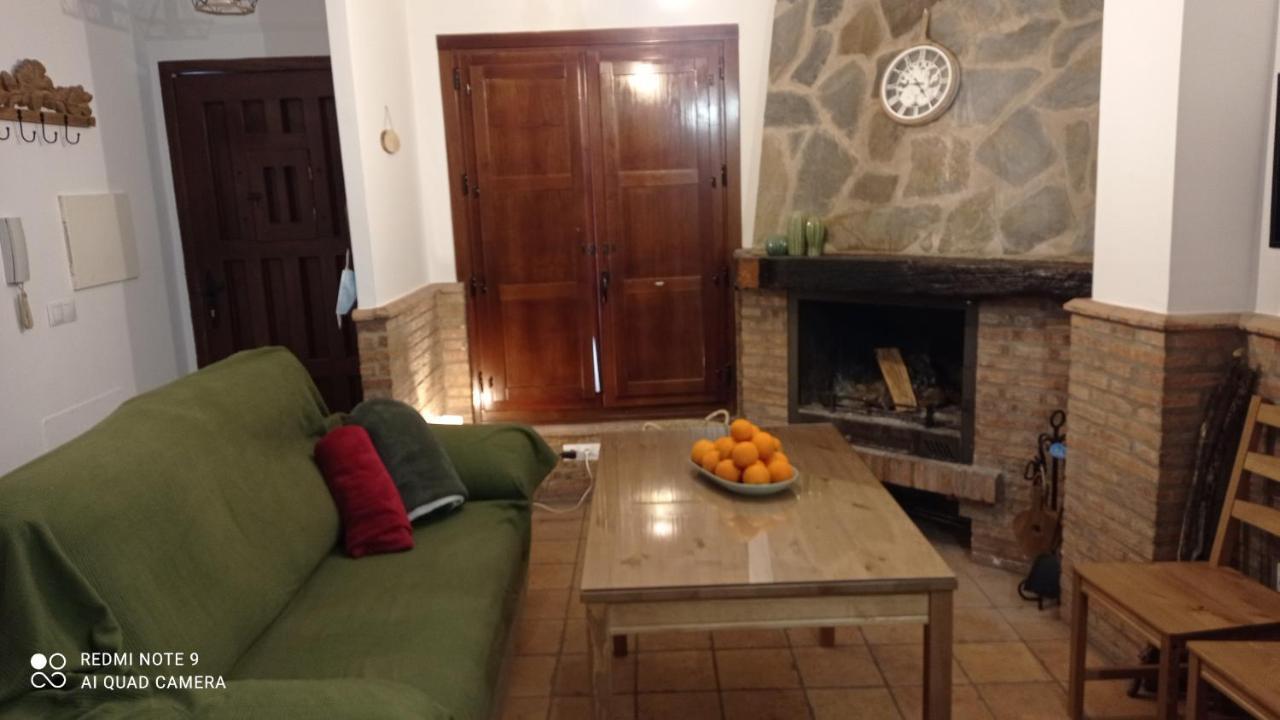 La Casa De La Lobita Villa Benaocaz Buitenkant foto