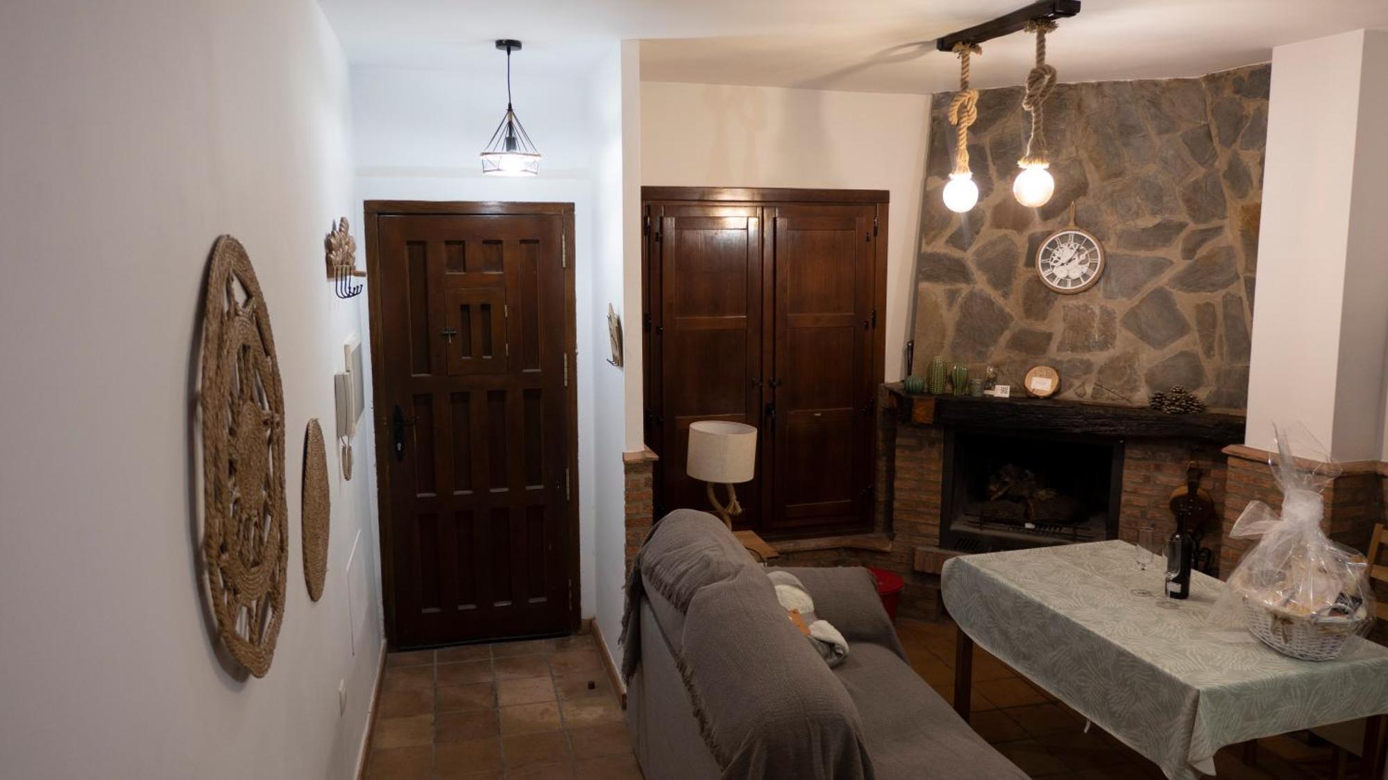 La Casa De La Lobita Villa Benaocaz Buitenkant foto